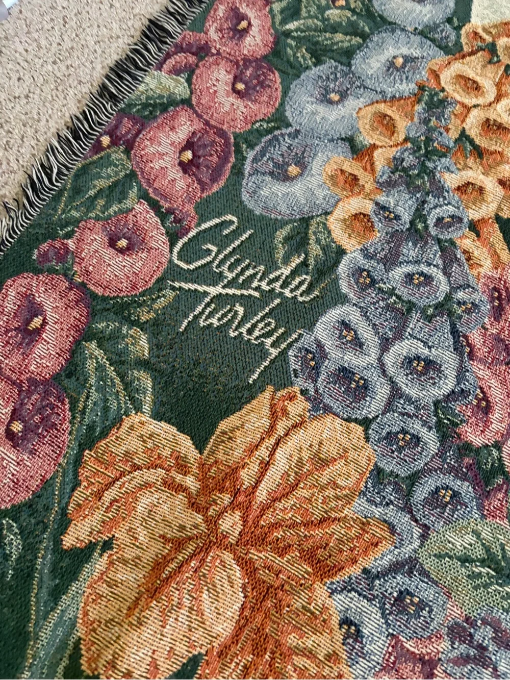 1997 The Glynda Turley Collection Tapestry Blanket